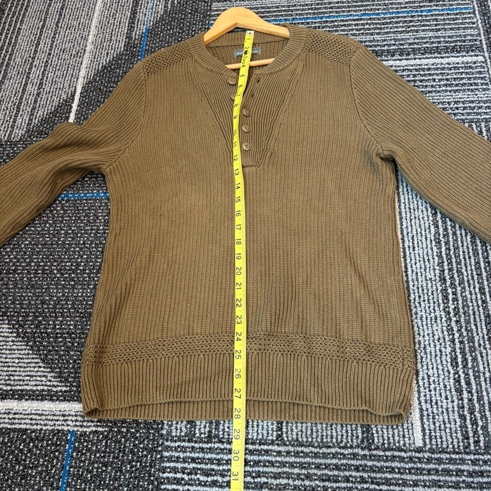 L.L. Bean Signature Men's Medium Henley Sweater Khaki Green Cotton - Picture 11 of 12